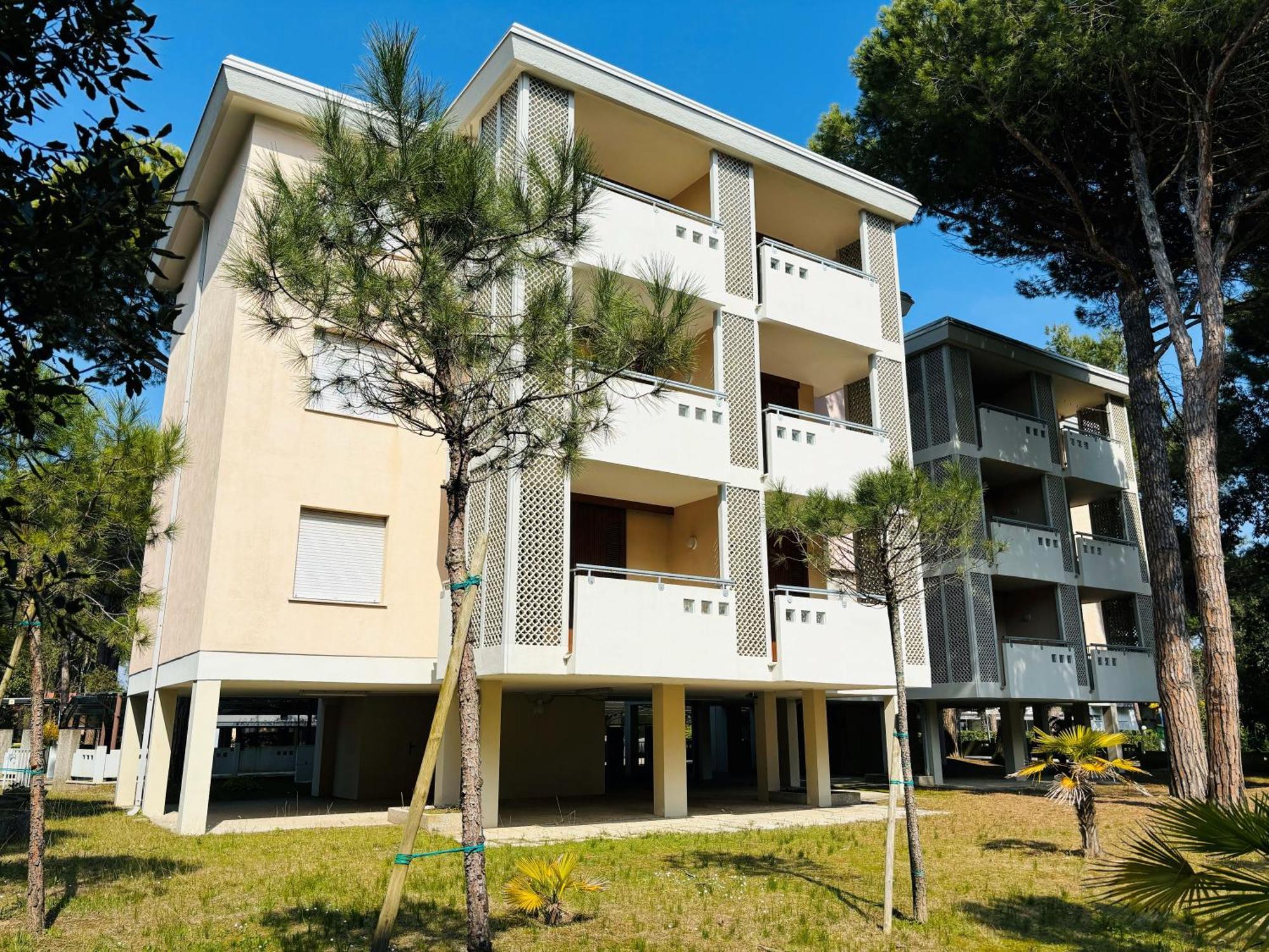 Apartment Marinella *